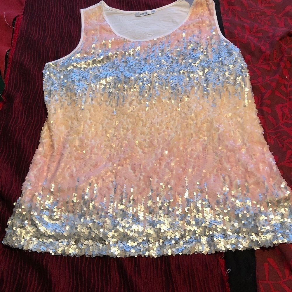 Rickis xxl sequinned top, round neck, sleeveless, plain back, like new